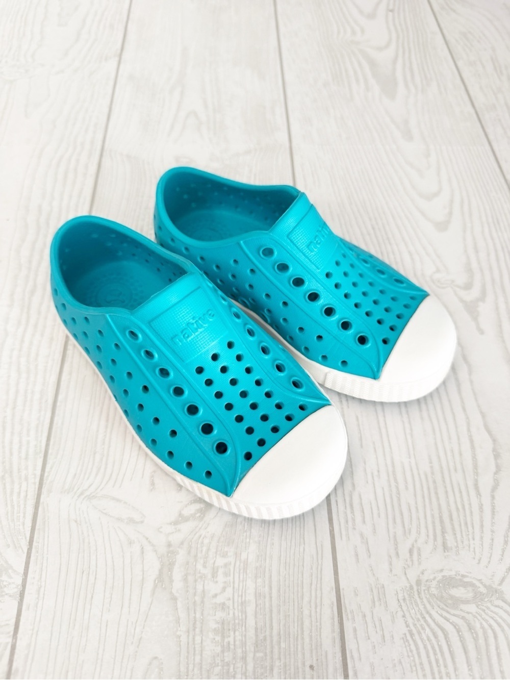 Native Jefferson Teal Blue Slip Ons